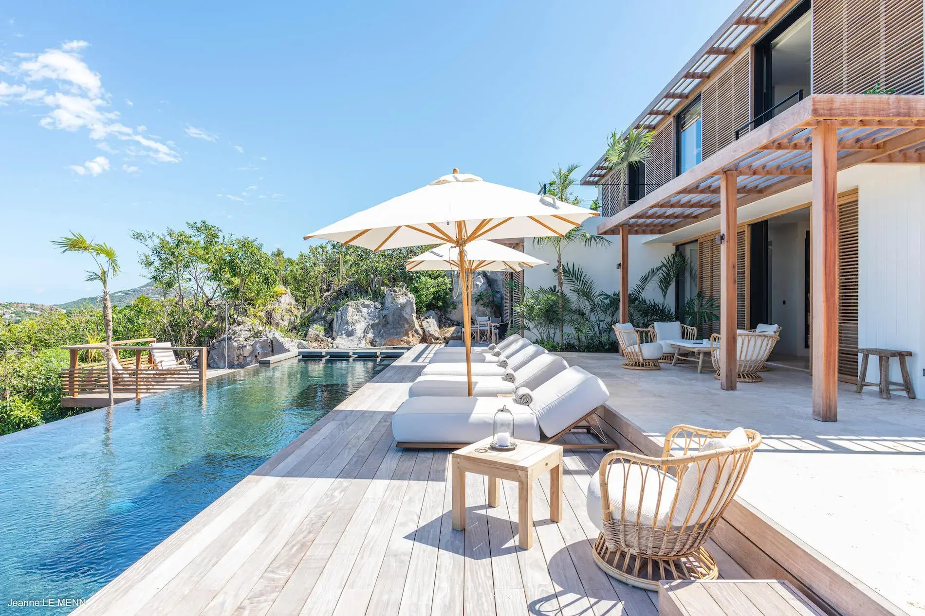 Villa Never Say Never thumb 4