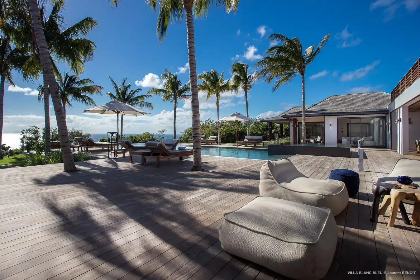 Villa Blanc Bleu thumb 3