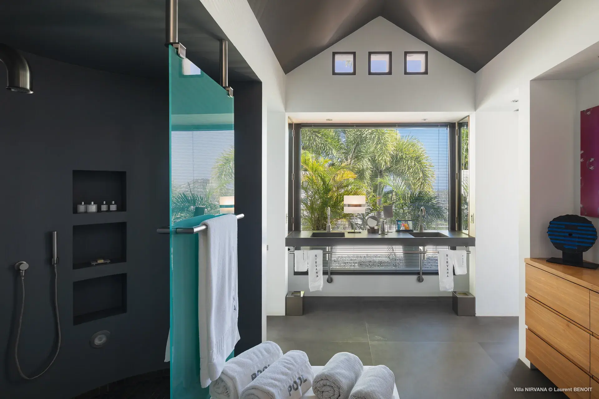 Villa Nirvana thumb 31