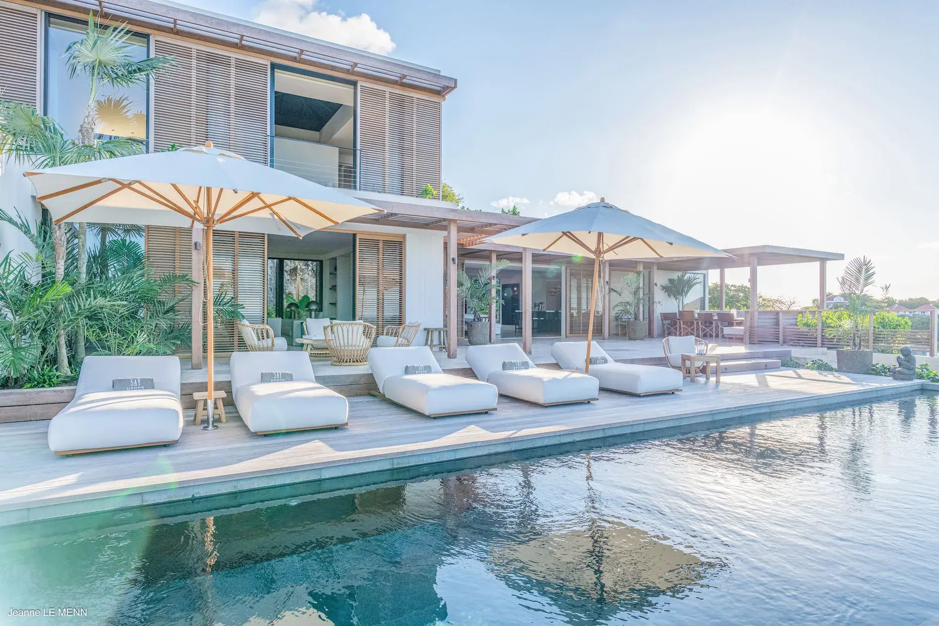 Villa Never Say Never thumb 23