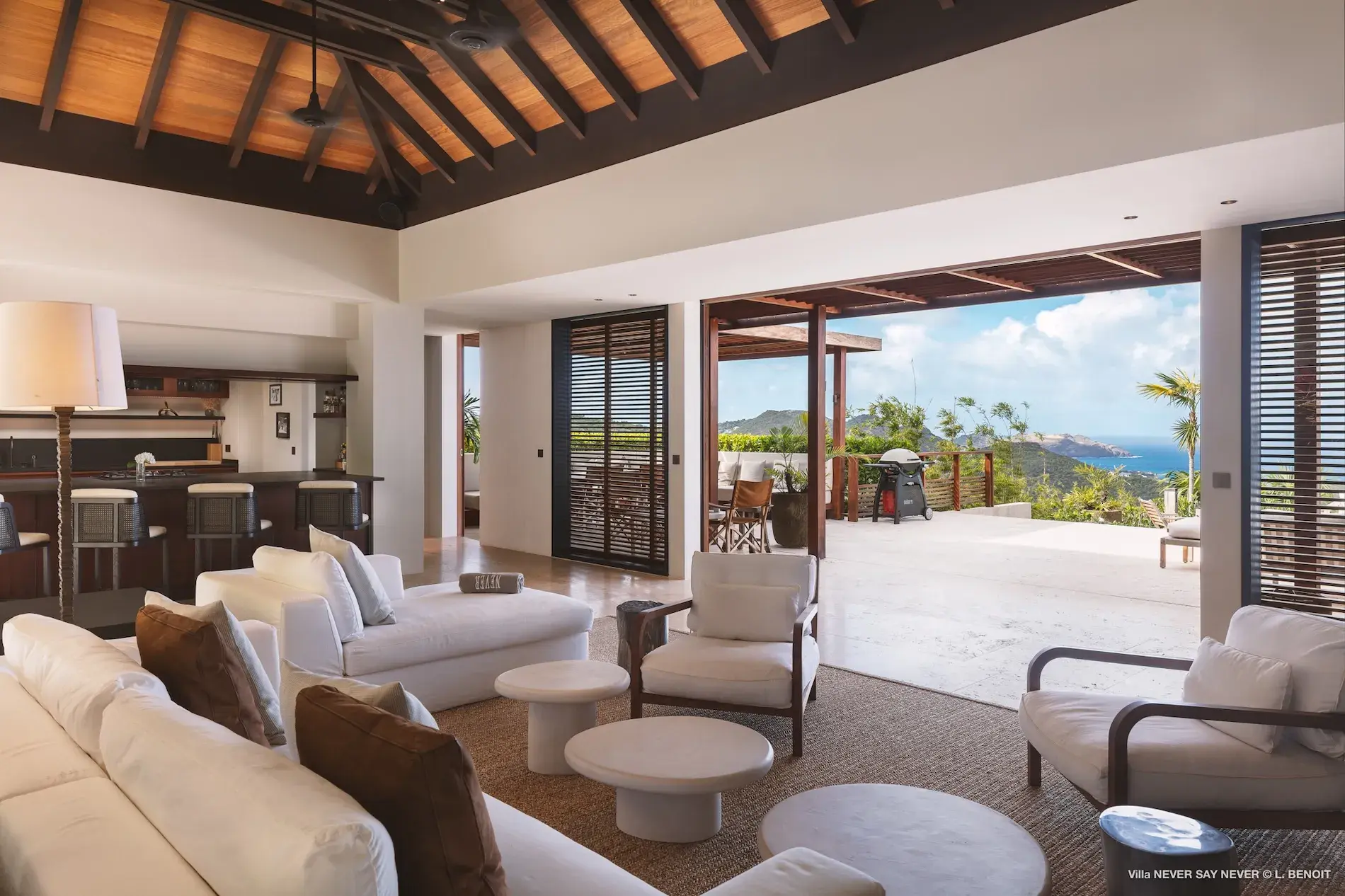 Villa Never Say Never thumb 11