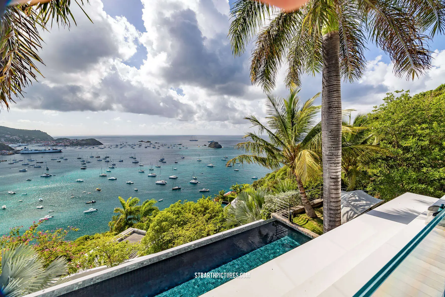 Villa Utopic thumb 3