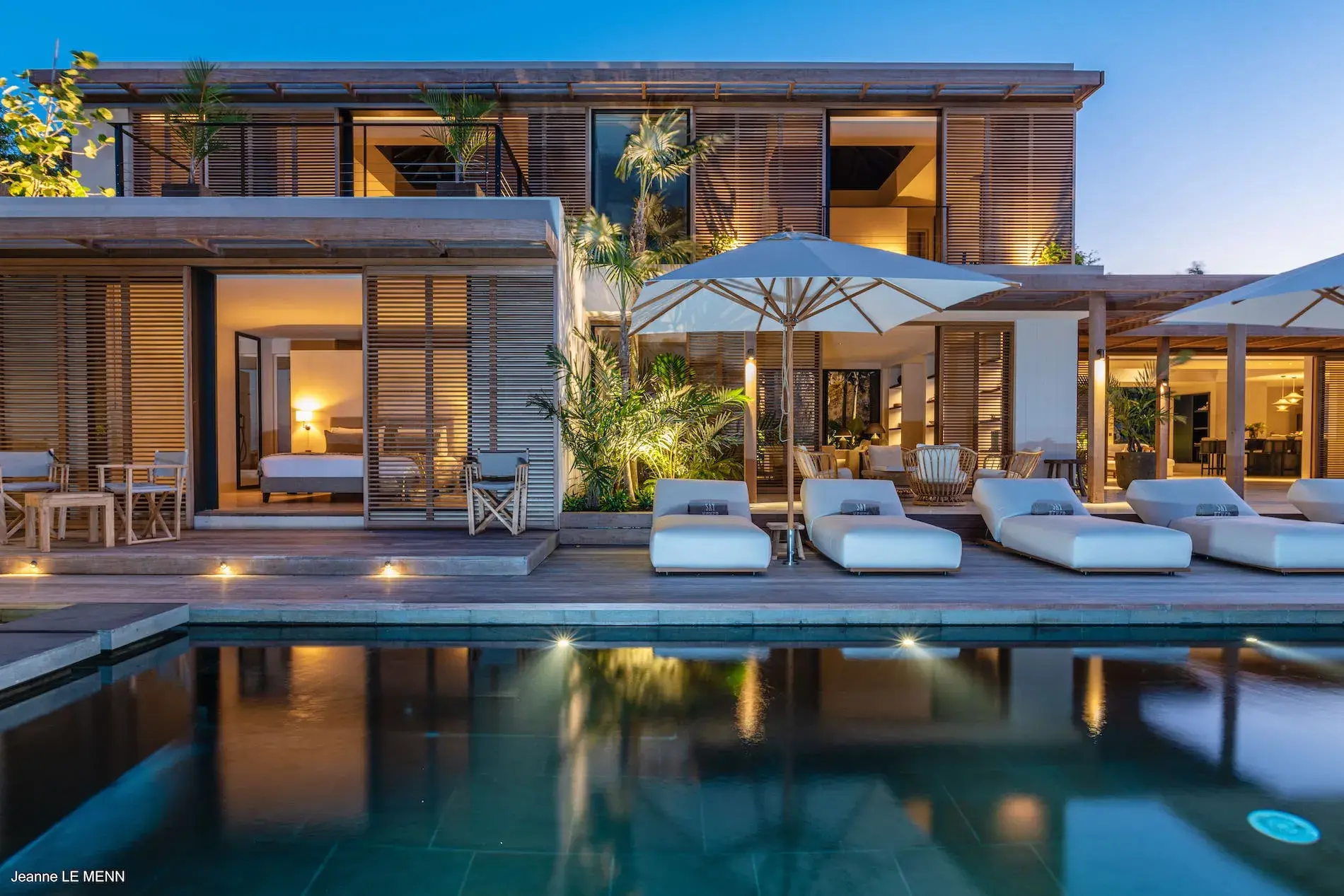 Villa Never Say Never thumb 29