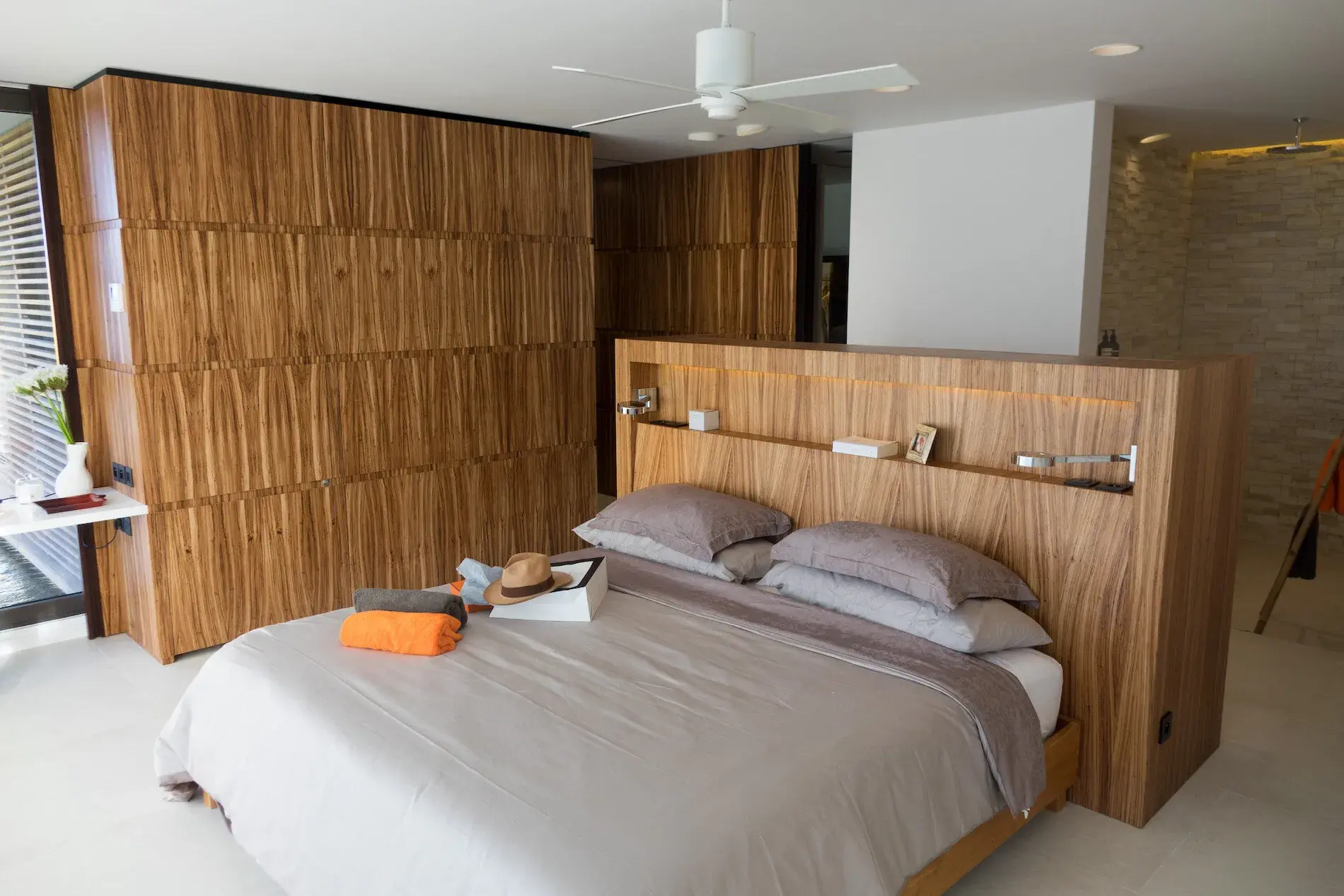 Villa Bel Amour thumb 14