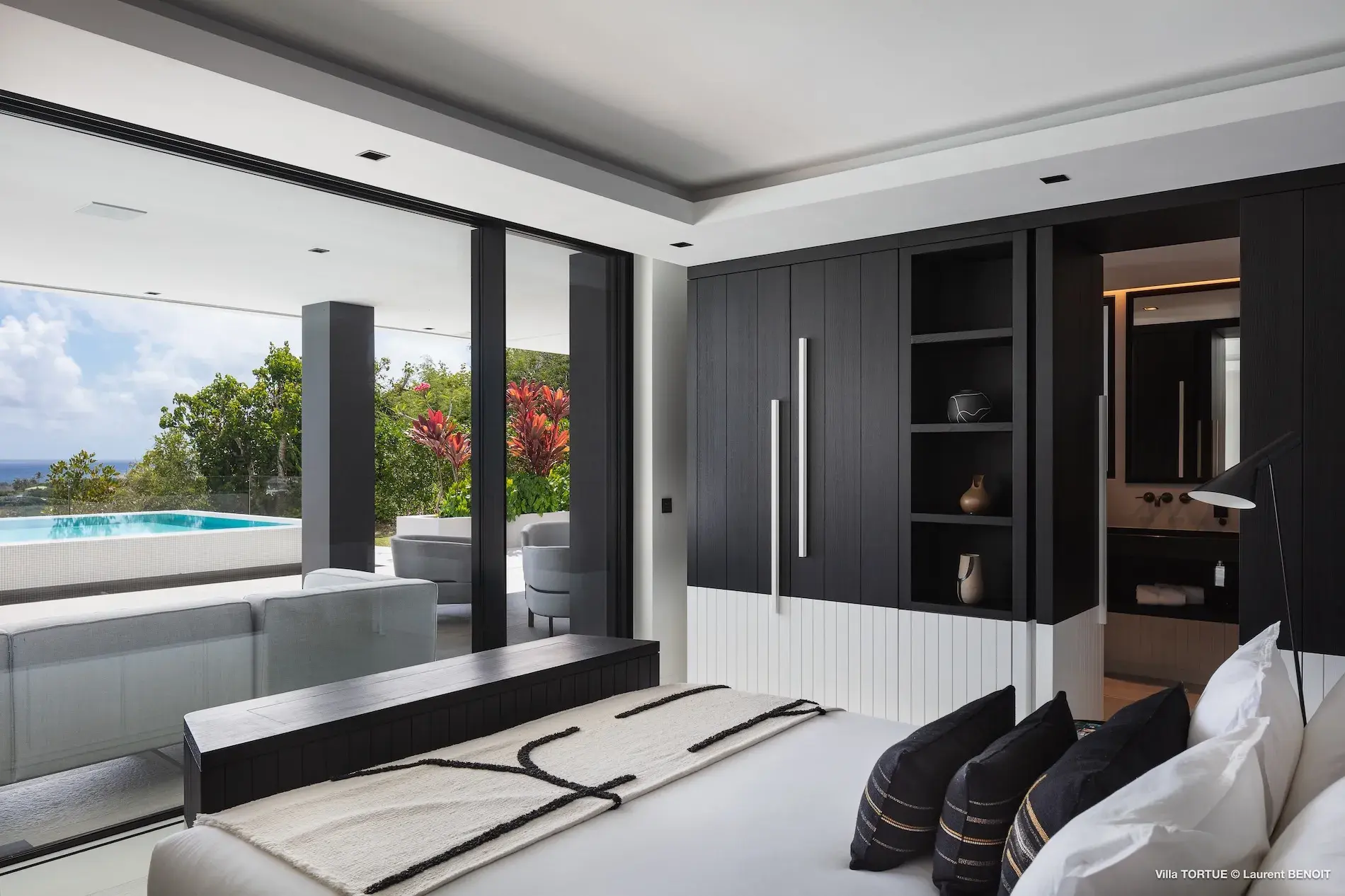 Villa Turtle thumb 28