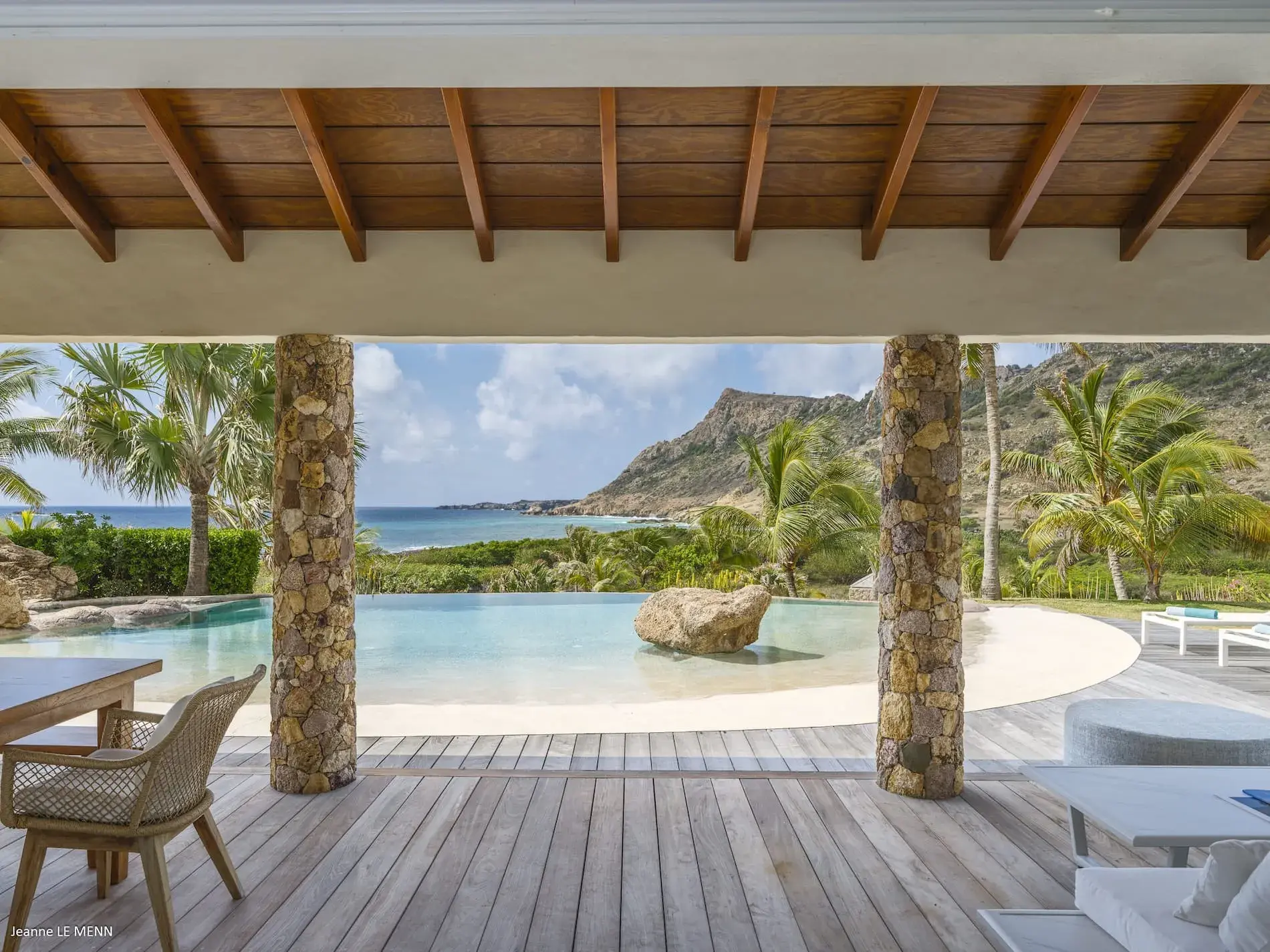 Villa La Roche dans l'Eau thumb 6