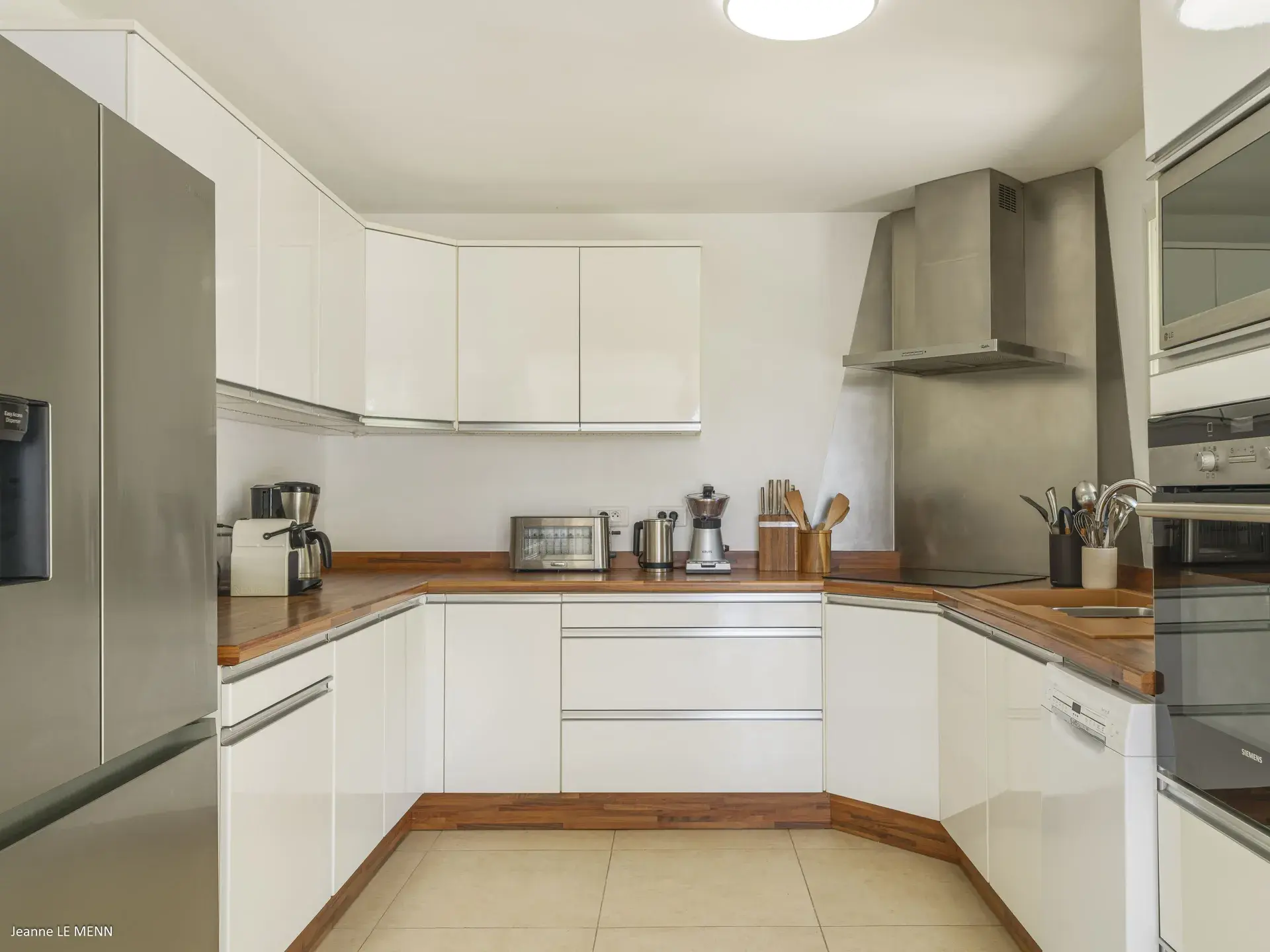 Villa La Roche dans l'Eau thumb 17