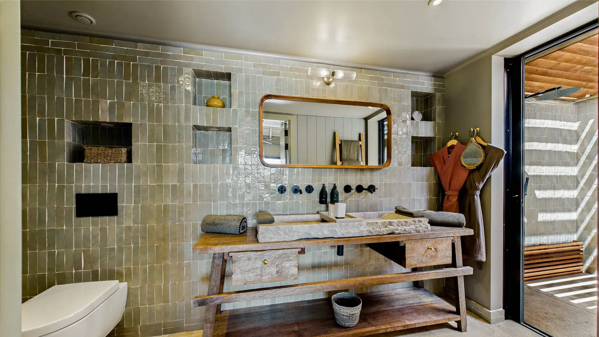 Villa Clyde thumb 16