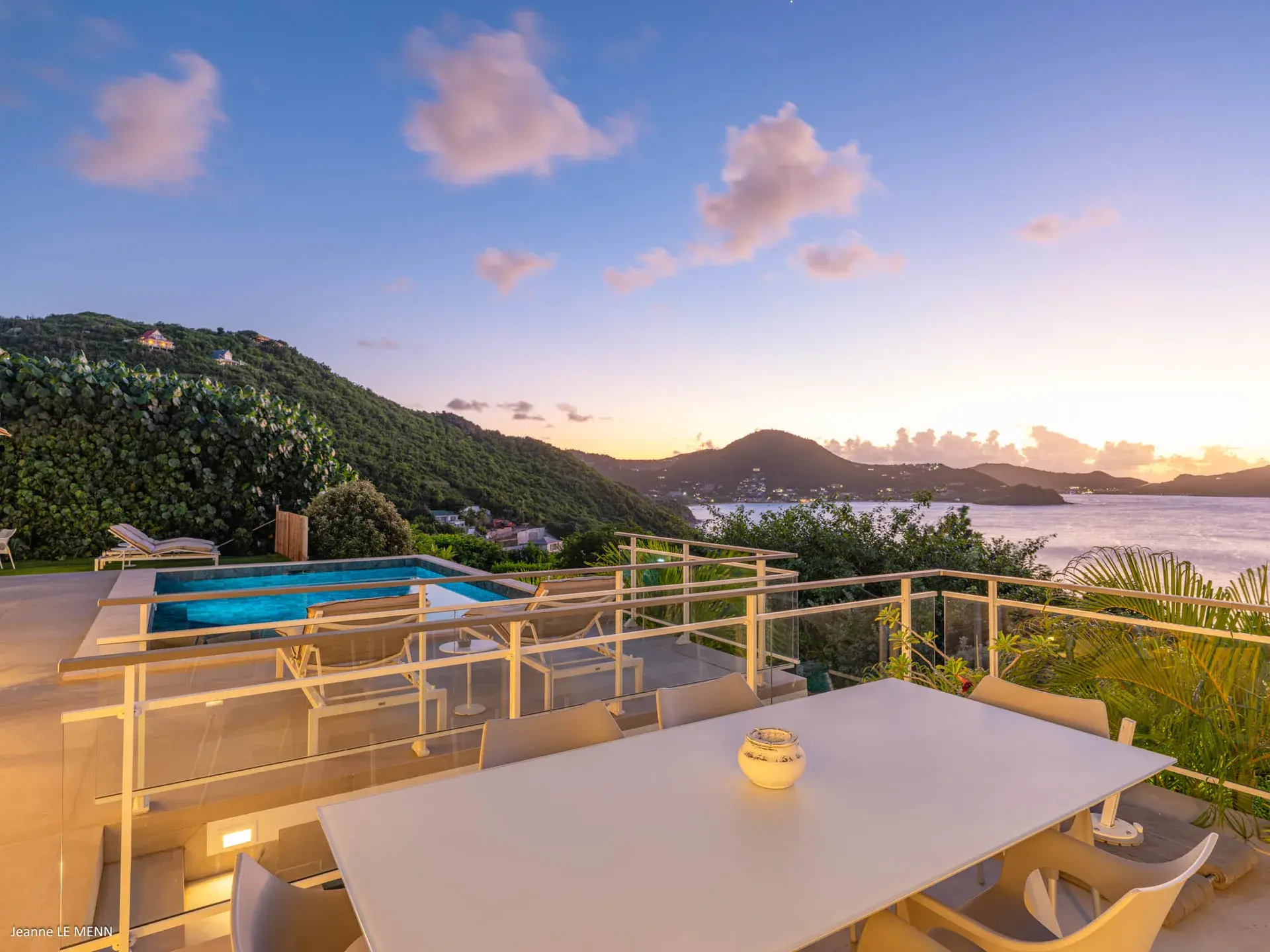 Villa Only View thumb 20