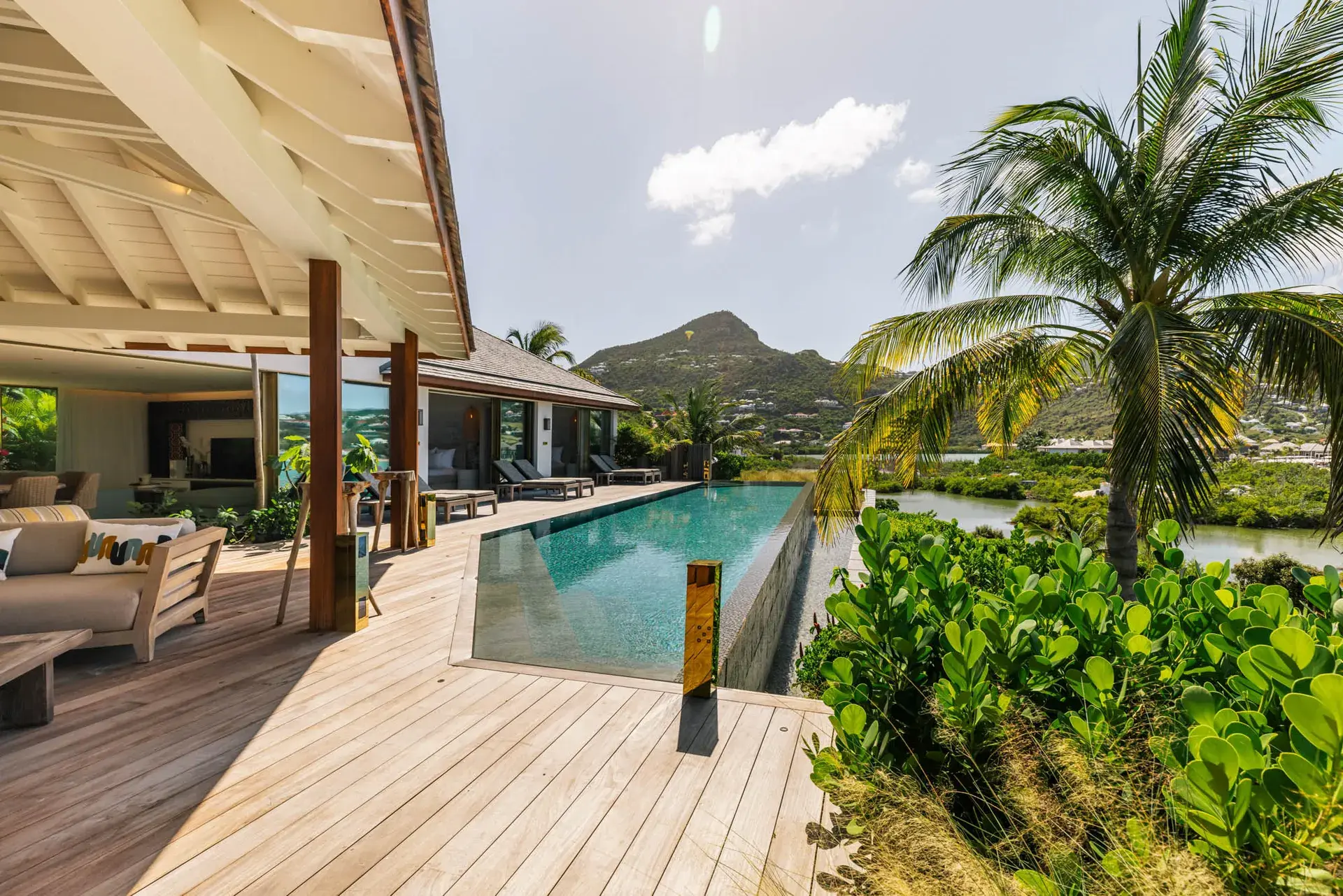 Villa Quartz thumb 7