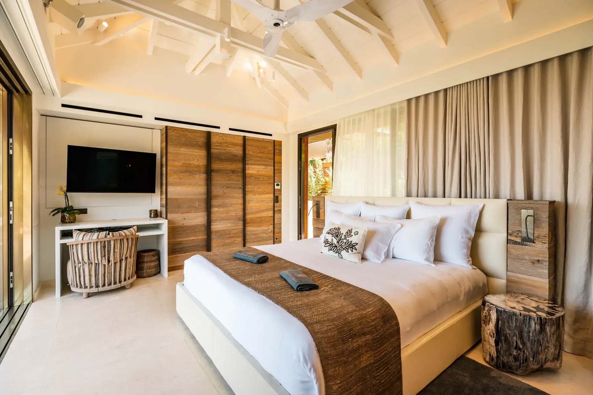 Villa Tourmaline thumb 23