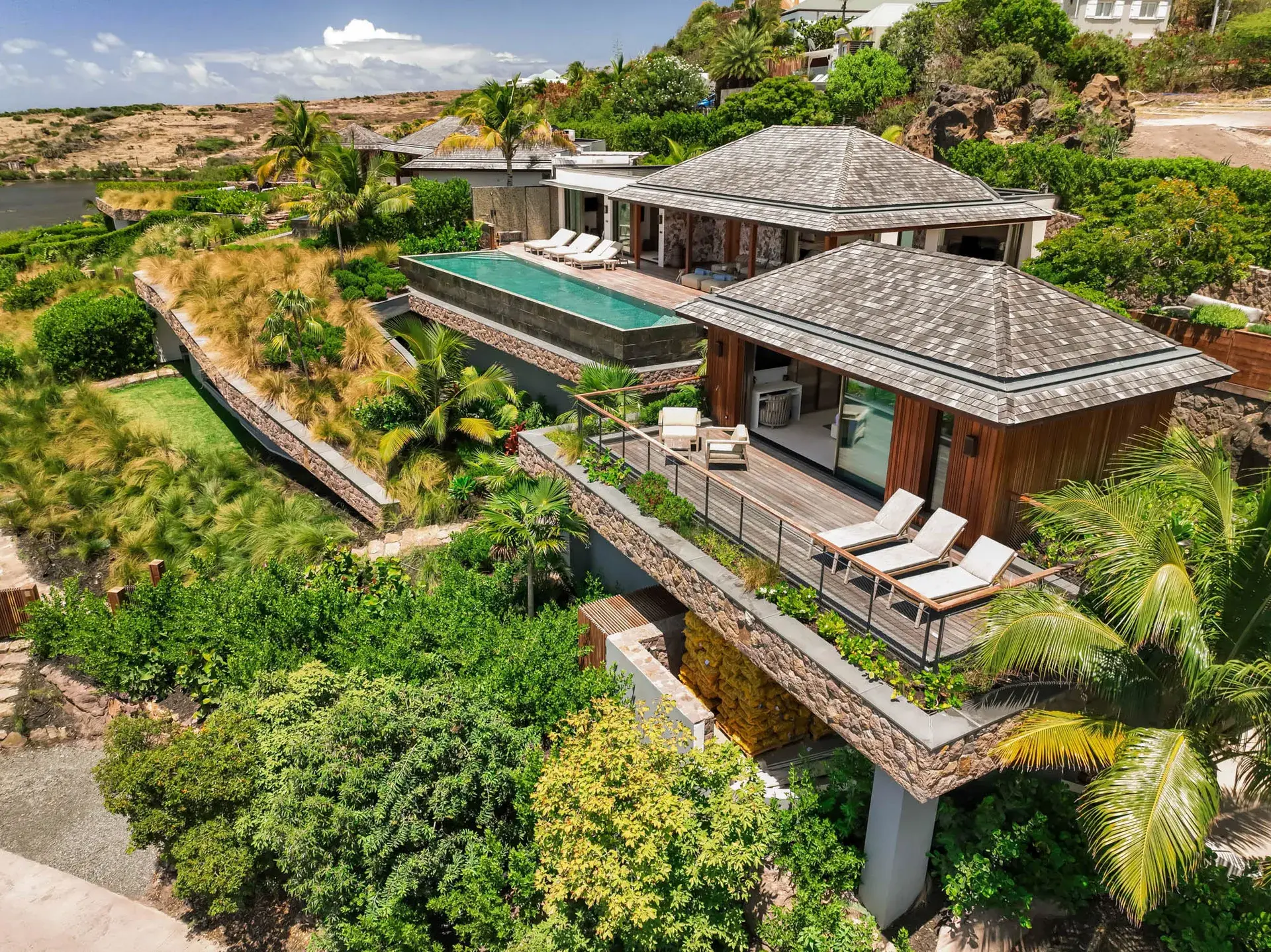 Villa Tourmaline thumb 7