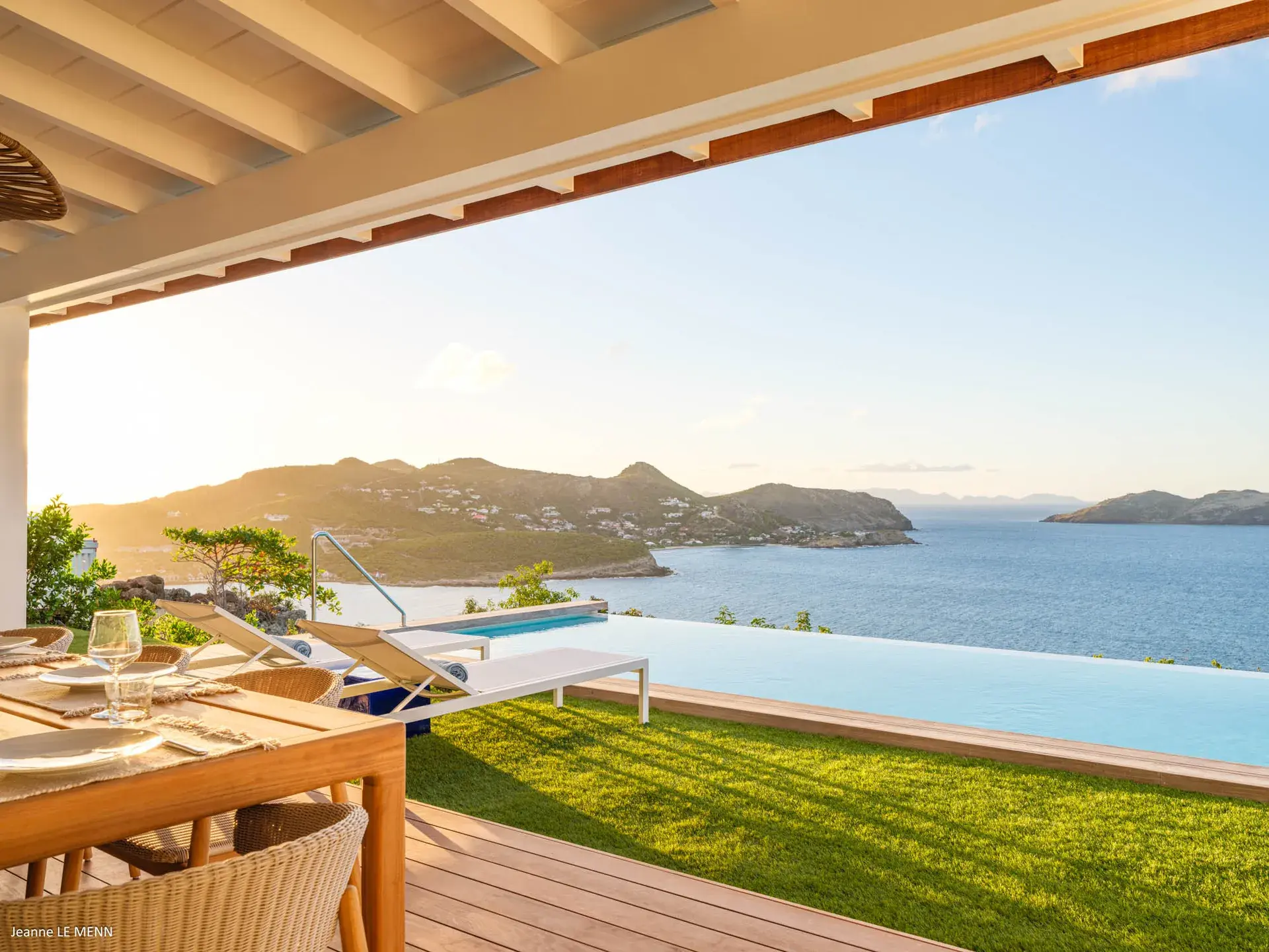 Villa Indigo thumb 3