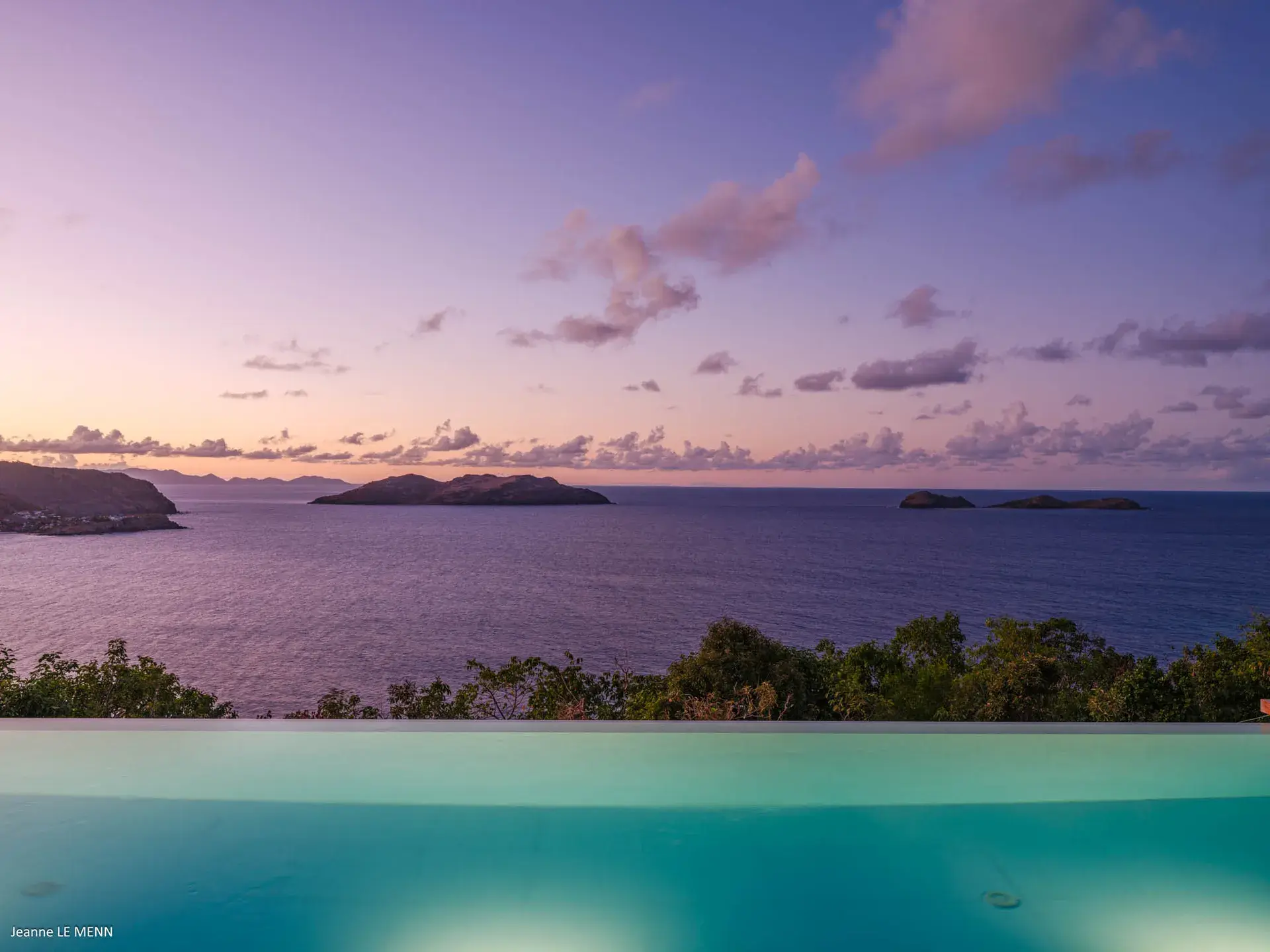 Villa Indigo thumb 11